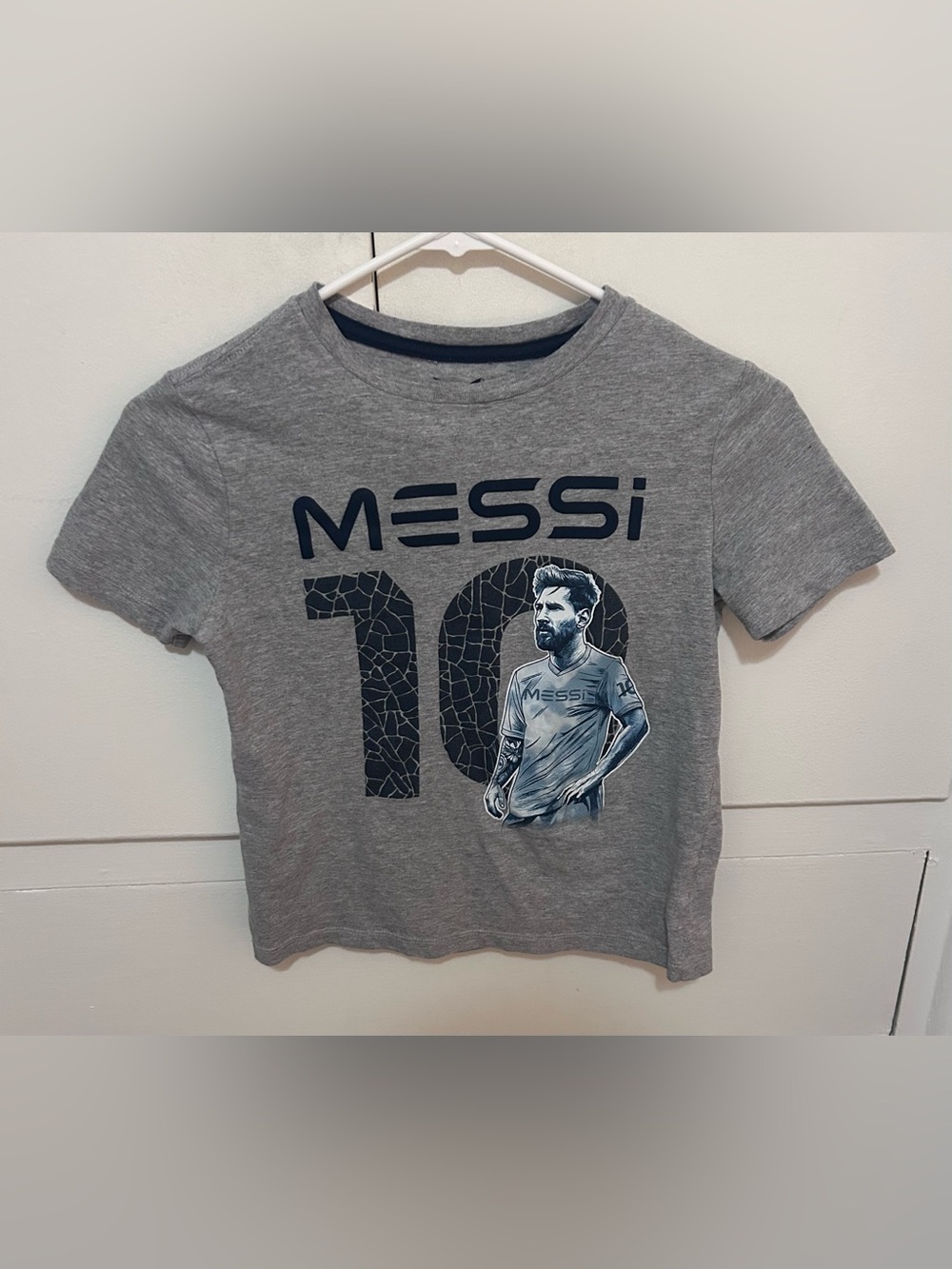 Messi shirt size BOYS medium 8